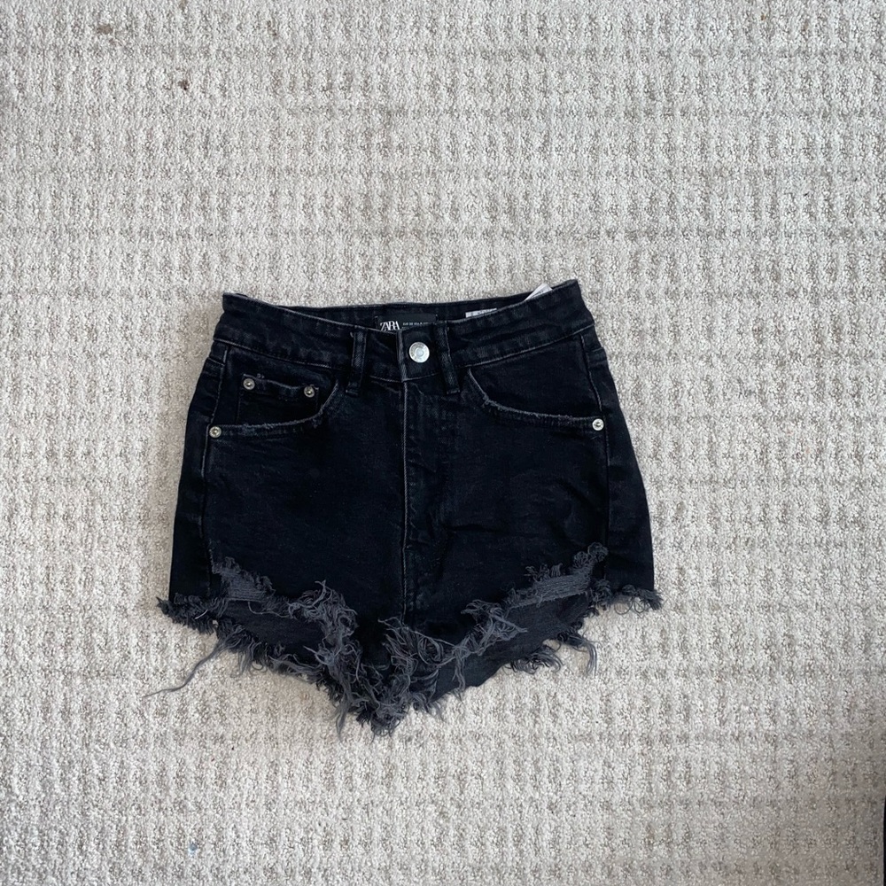 Zara Black Shorts
